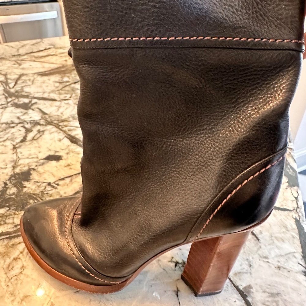 Dolce & Gabbana Booties size 40